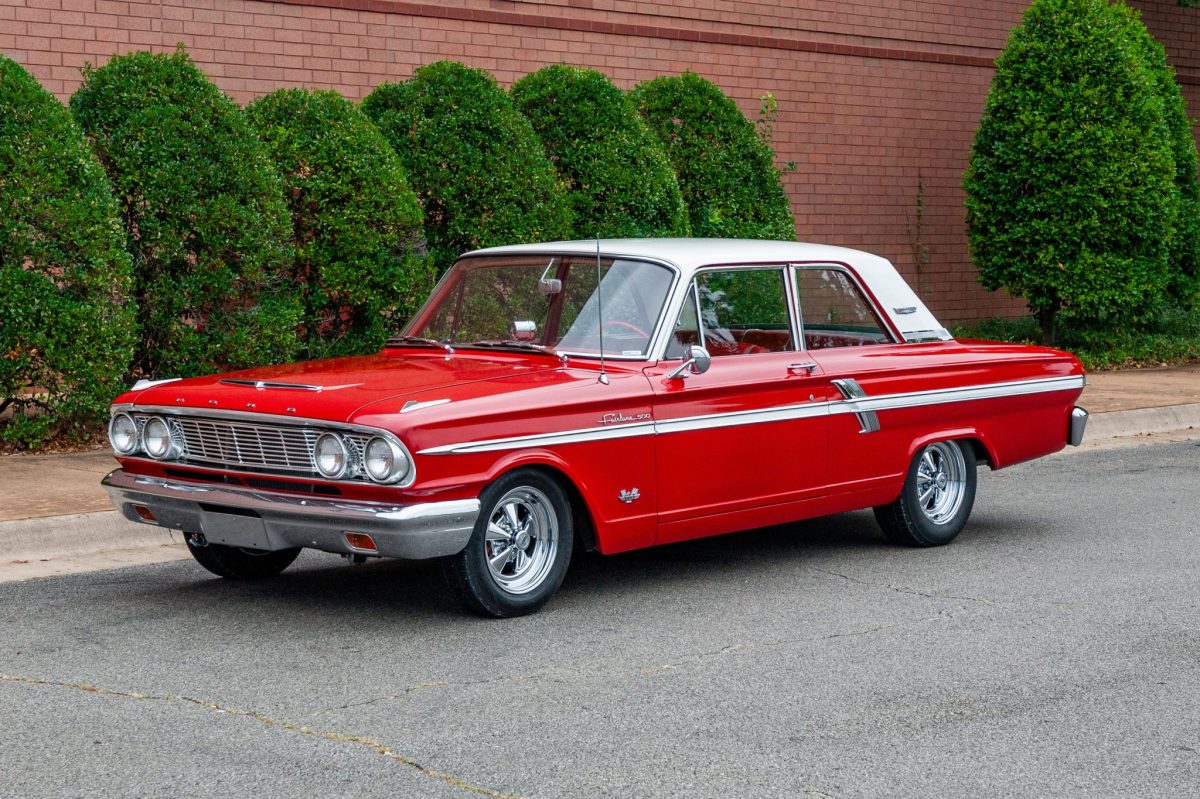 302-Powered 1964 Ford Fairlane 500 2-Door Club Sedan 4-Speed
