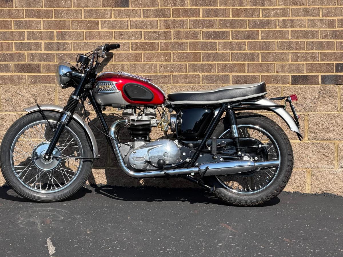1964 Triumph TR6R Trophy
