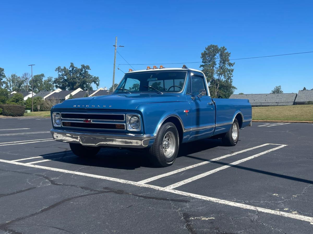 1967 Chevrolet C10 Custom Pickup