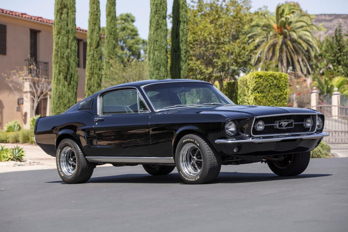 1967 Ford Mustang Fastback S-Code 390 4-Speed