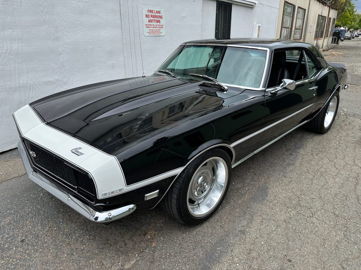 LS3-Powered 1968 Chevrolet Camaro Coupe 6-Speed — exterior front three-quarter view