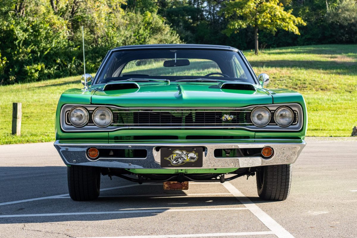 512-Powered 1969 Dodge Super Bee Hardtop