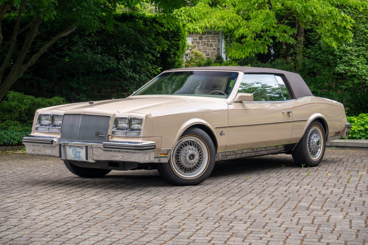 1985 Buick Riviera Coupe