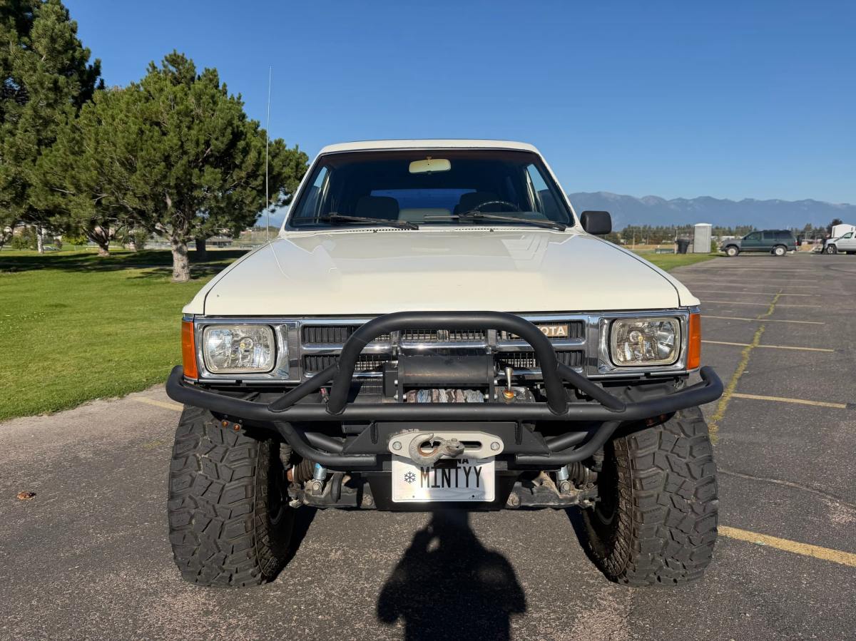 1986 Toyota 4Runner SR5 4×4 5-Speed