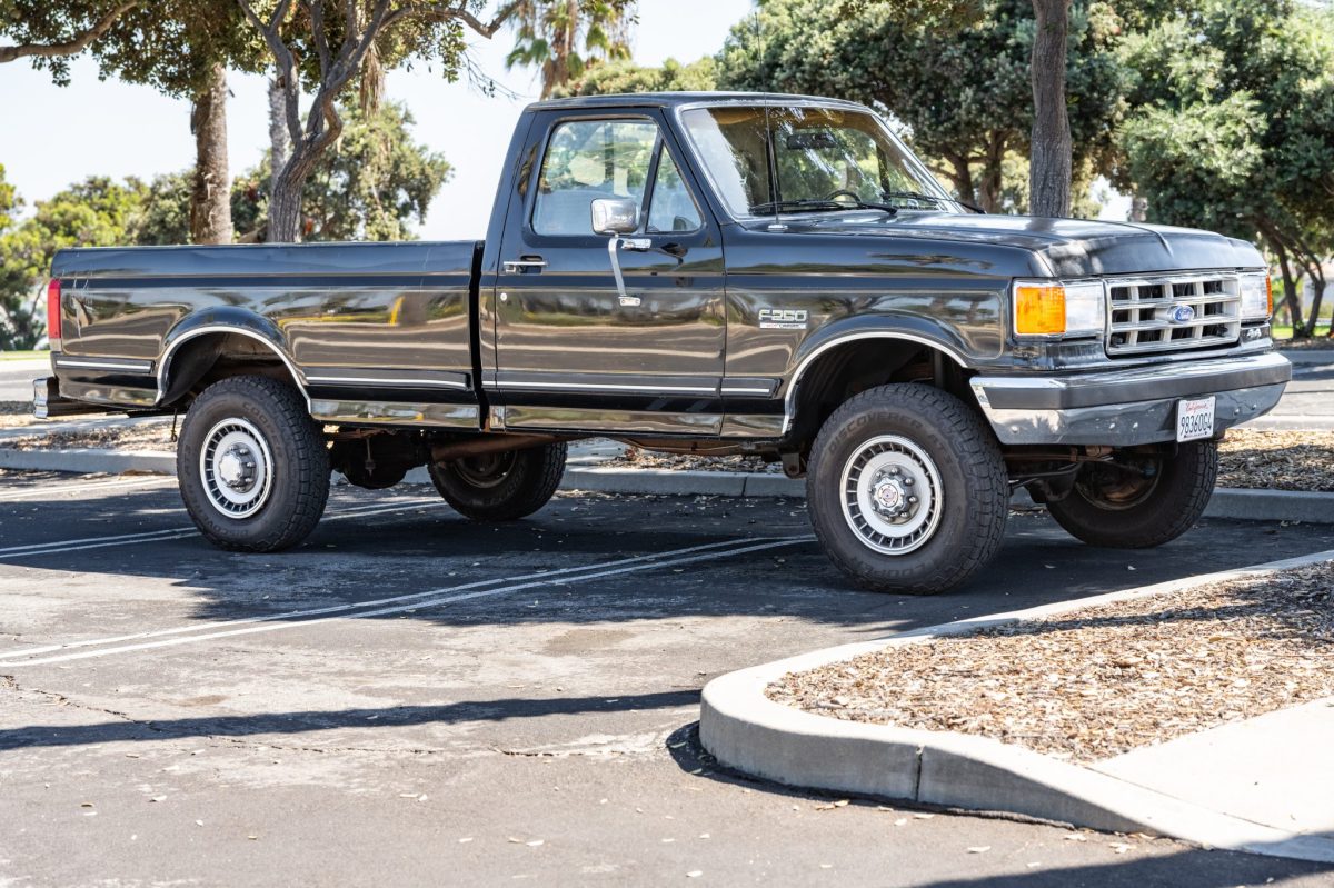 1988 Ford F-250 XLT Lariat 4×4