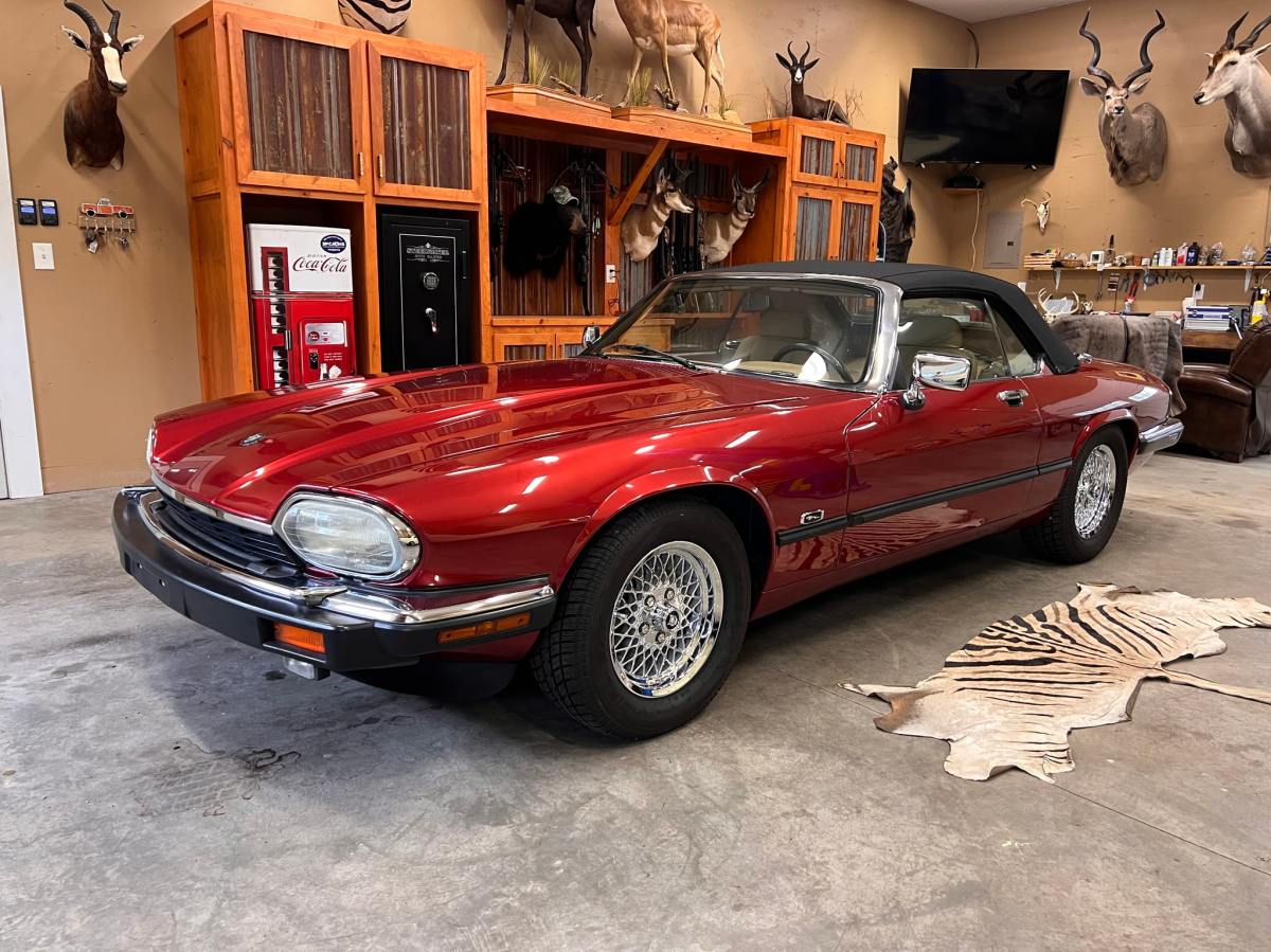 1992 Jaguar XJS V12 Convertible Project