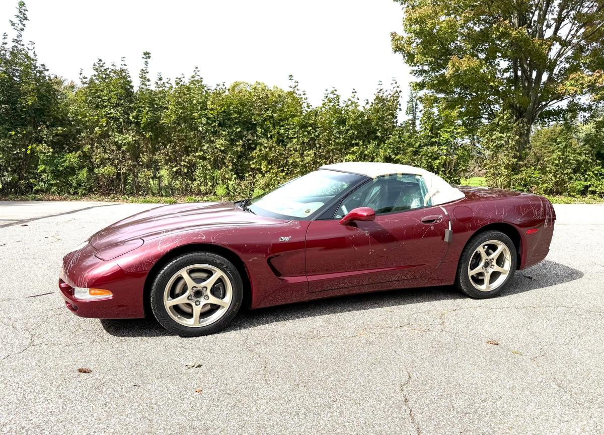 4-Mile 2003 Chevrolet Corvette Convertible 50th Anniversary Edition