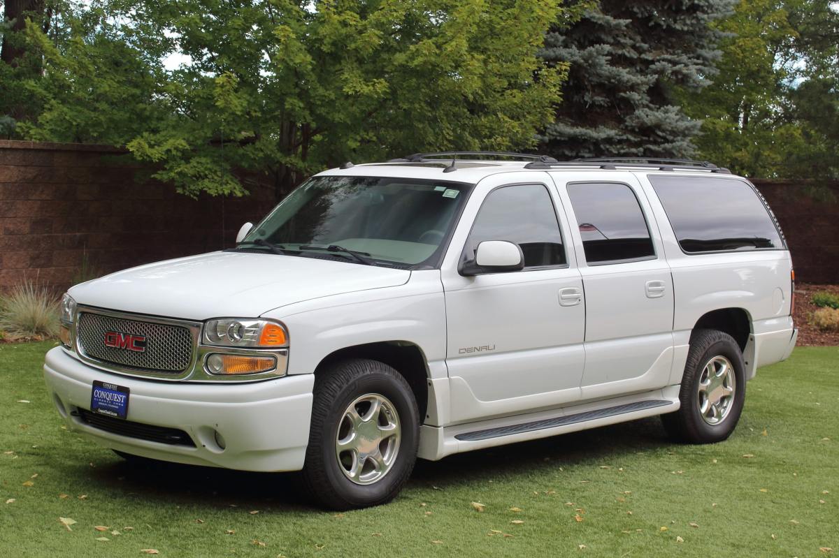 34k-Mile 2005 GMC Yukon XL Denali