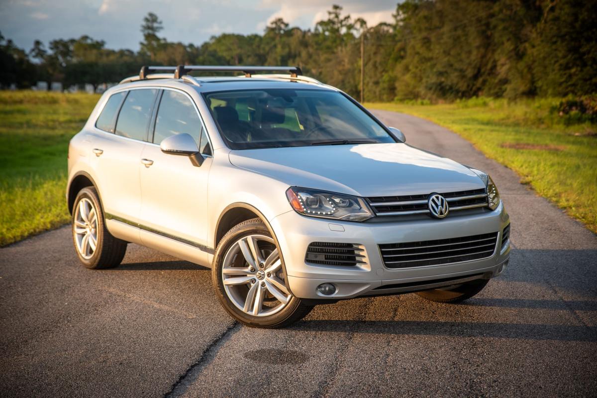 47k-Mile 2012 Volkswagen Touareg Executive TDI