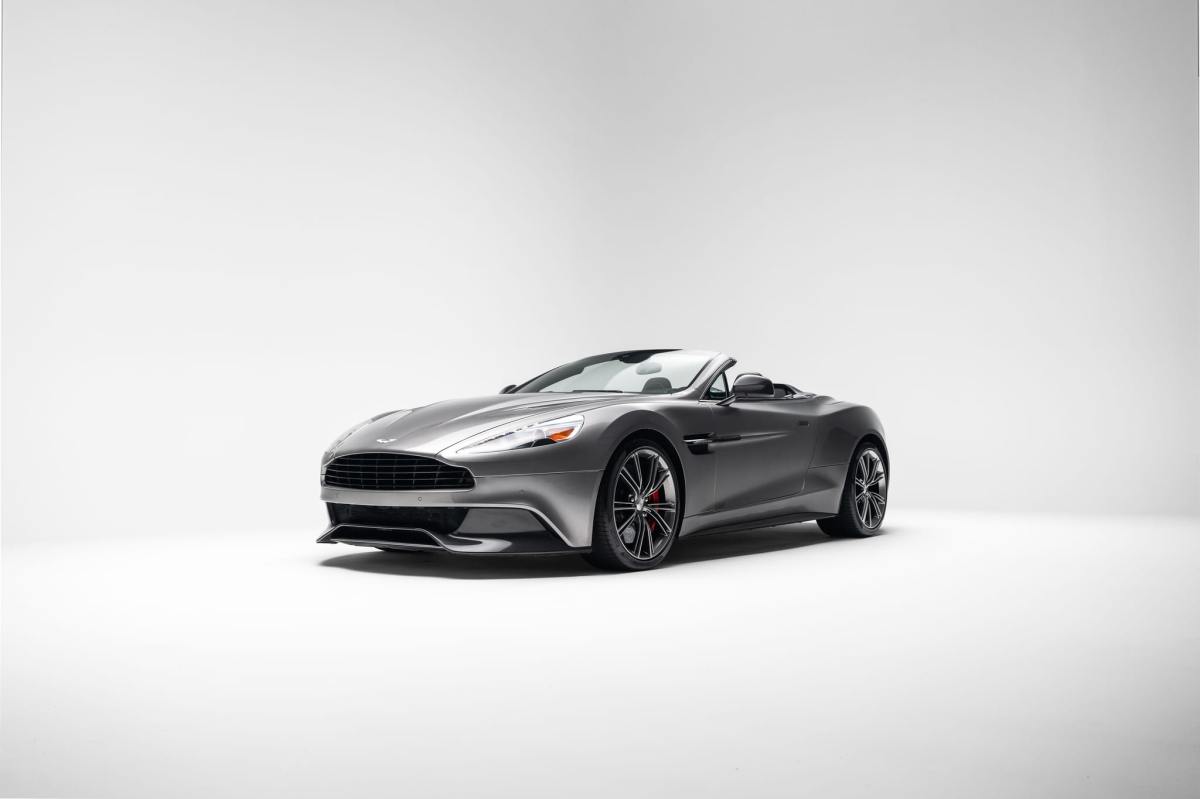 7k-Mile 2015 Aston Martin Vanquish Volante