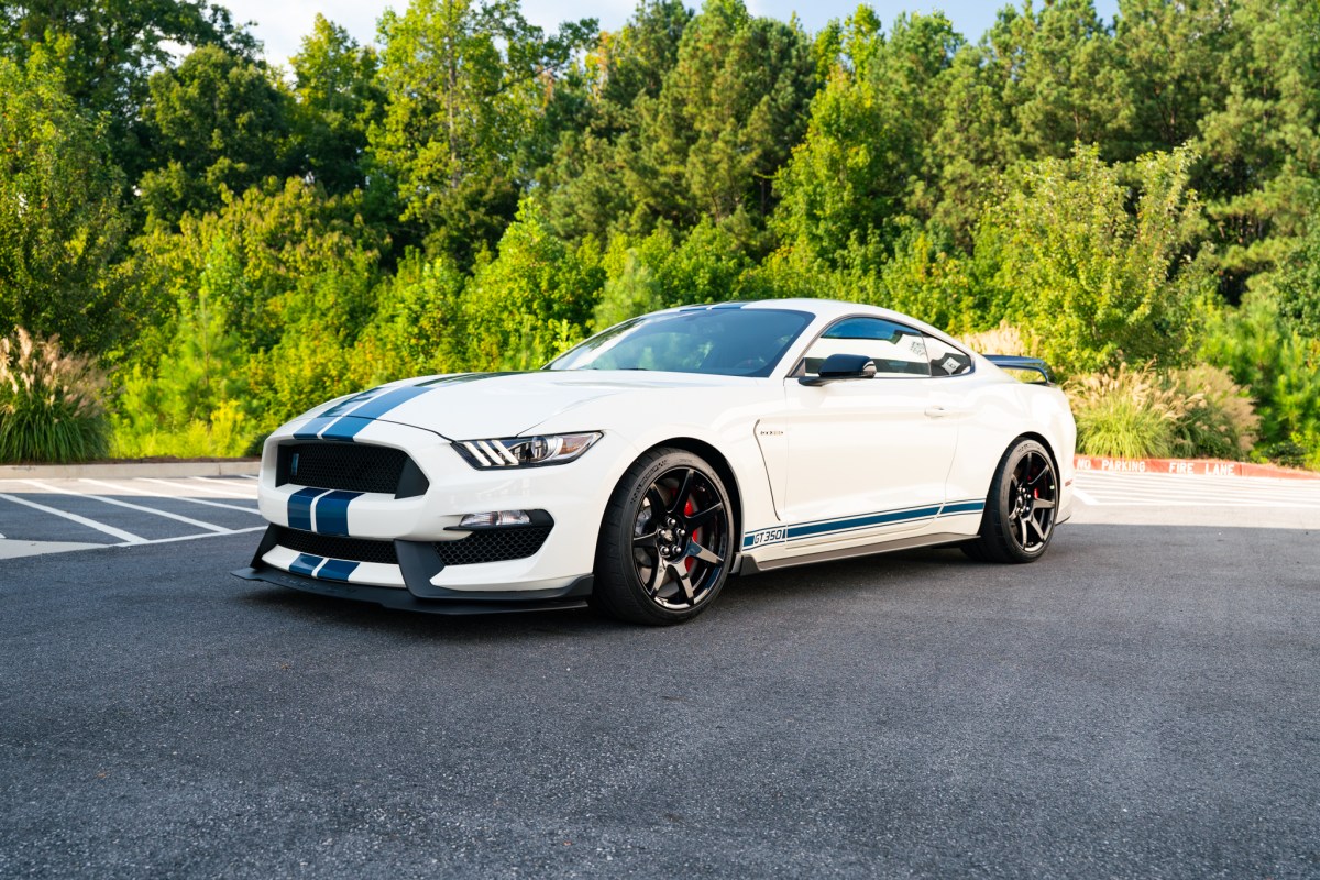 1,500-Mile 2020 Ford Mustang Shelby GT350R Heritage Edition