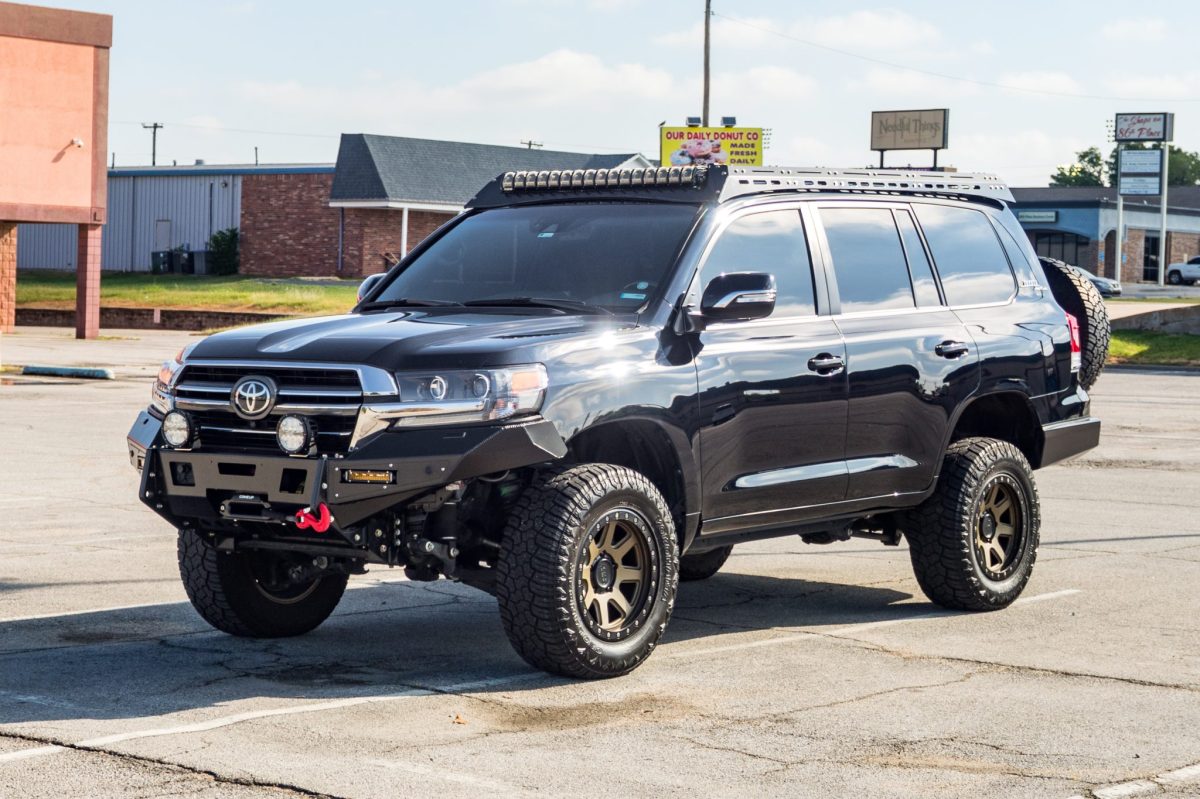 36k-Mile 2020 Toyota Land Cruiser URJ200 Heritage Edition
